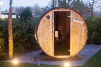 012 Luxe 6 persoons chalets met sauna en bubbelbad op de Veluwe