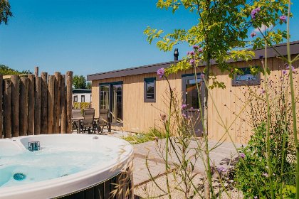 004 Voortse Villa met jacuzzi | 4 personen