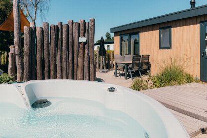 005 Voortse Villa met jacuzzi | 4 personen