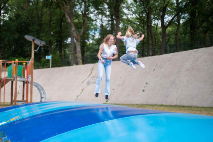 013 3 persoons vakantiehuis op Recreatiepark de Wielerbaan