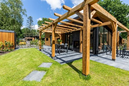 001 Berken Lodge Eco 4 personen met Hottub en Sauna