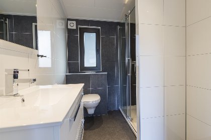 006 Berken Lodge Eco 5 personen met Hottub en Sauna