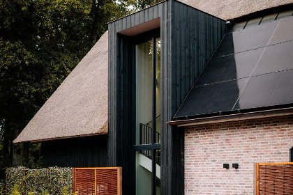 056 Boerderij Villa met Binnenzwembad 