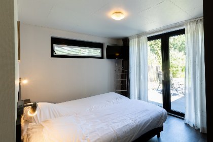 005 Bos Lodge 75 6 personen met hottub