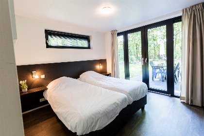 004 Bos Lodge XL 8 personen