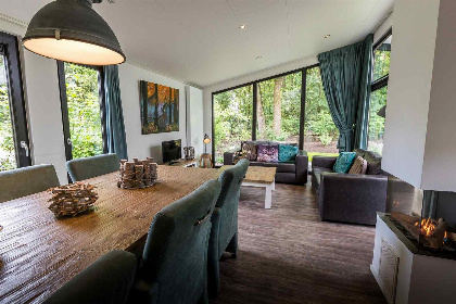 004 Comfortabele 6 persoonsvakantiewoning met gratis WiFi op de Veluwe