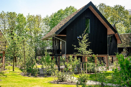 016 Duurzaam 5 persoons vakantiehuis met hottub op de Veluwe