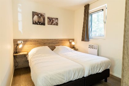004 Heide Lodge Eco 4 personen met Jacuzzi