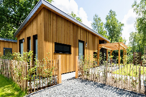 Mooie 4 persoons vakantiewoning met sauna en hottub dichtbij de natuur op de Veluwe