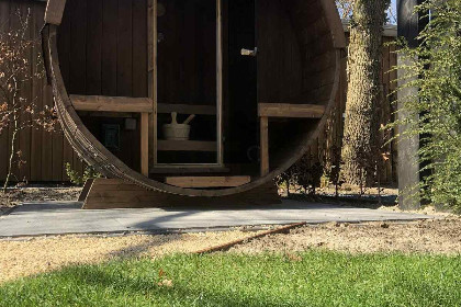 005 Sfeervolle 6 persoons vakantiewoning met sauna en hottub op de Veluwe