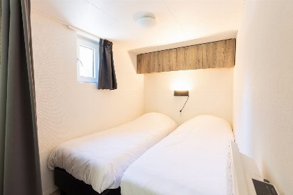 004 Tiny Lodge Eco 4 personen met Hottub