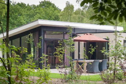 003 Vrijstaande vakantiewoning voor 4 personen op een vakantiepark op de Veluwe