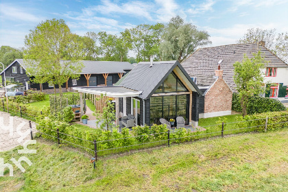 006 Luxe 2 persoons vakantiewoning met hottub aan de rand van de Veluwe in Wezep