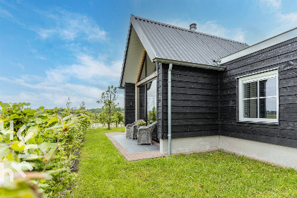 029 Luxe 2 persoons vakantiewoning met hottub aan de rand van de Veluwe in Wezep