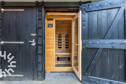 020 Luxe groepsaccommodatie met Hottub en sauna in Winterswijk