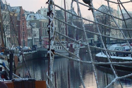 004 Zeilschip als groepsaccommodatie voor 34 personen in de stad Groningen