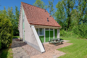 Fijn 4 persoons villa op Villapark Weddermeer met sauna