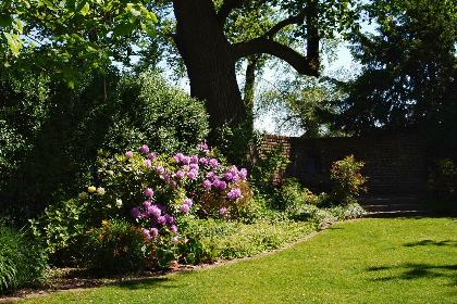 027 Schitterend 10 persoons vakantiehuis op unieke locatie nabij een kasteel