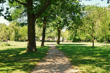 019 Schitterend 8 persoons vakantiehuis met barrelsauna op unieke locatie nabij een kasteel