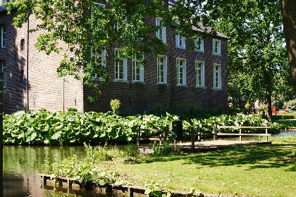 006 Schitterend 8 persoons vakantiehuis op unieke locatie nabij een kasteel