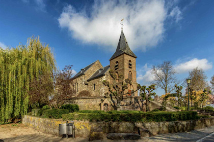 008 Bosrijk gelegen 5 persoons vakantiehuis in het Drakendorp Beesel, Limburg