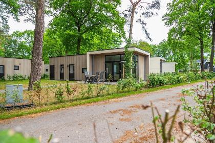 008 4 persoons vakantiehuis op vakantiepark Maasduinen met natuurmeer en zandstrand