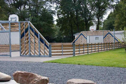 023 4 persoons vakantiehuis op vakantiepark Maasduinen met natuurmeer en zandstrand