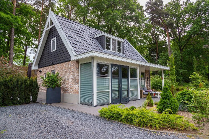 003 6 persoons vakantiehuis op vakantiehuis Maasduinen met natuurmeer en zandstrand in Belfeld