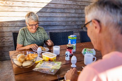 005 Biebosch   Hottub