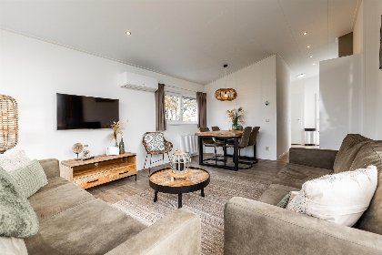 026 Biebosch   Hottub