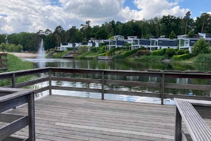 031 Mooi 12 persoons vakantiehuis gelegen op prachtig vakantiepark in Zuid Limburg