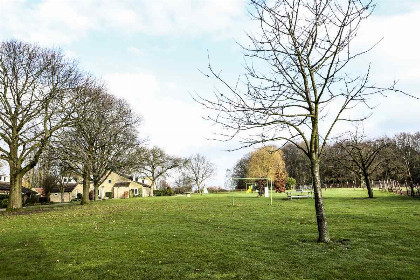 027 Comfortabel12 persoons vakantiehuis in Zuid Limburg