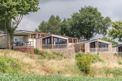 007 Ecologisch 4 persoons chalet met veel natuurlijk licht!