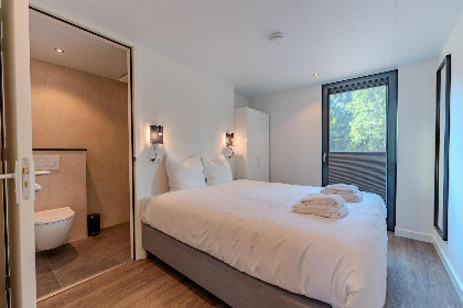003 Bos Cabin met Jacuzzi | 2 personen