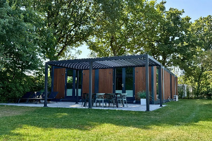 004 Bos Cube | 8 personen