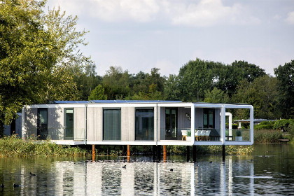 000 Water Cube DeLuxe | 6 personen 000 Water Cube DeLuxe | 6 personen