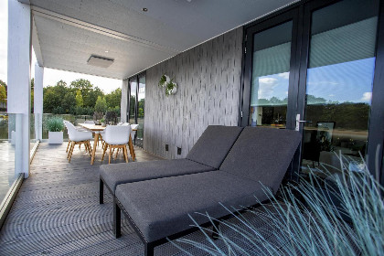 009 Water Cube DeLuxe | 6 personen