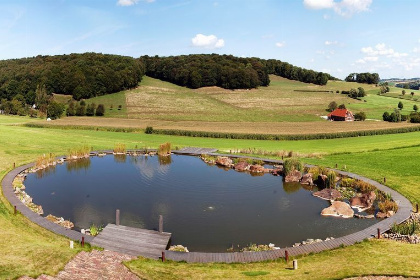 025 Carrehoeve A Gen Beuke I vakantiehuis met zwembad in Limburg