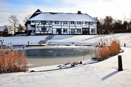 028 Carrehoeve A Gen Beuke I vakantiehuis met zwembad in Limburg