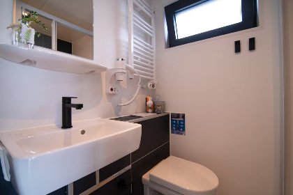 011 De Maasboei