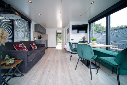013 Floating in Limburg   hottub
