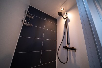 012 Floating in Limburg   rooftop hottub