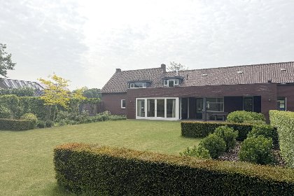 025 Laurahoeve