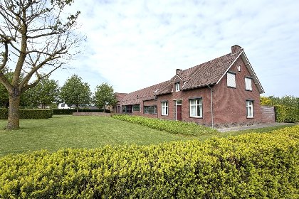 027 Laurahoeve
