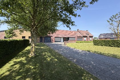 032 Laurahoeve