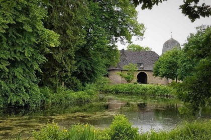 015 Prachtig 8 persoons vakantiehuis in het dorp Rimburg in Zuid Limburg