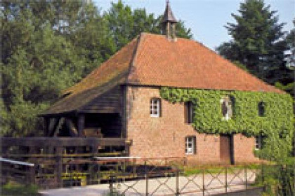 013 Modern ingerichte 6 persoons vakantiehuis gevestigd in een boerderij in Limburg