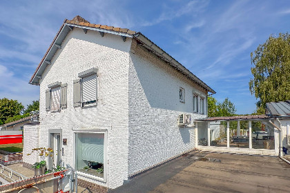 032 Zicht op Valkenburg