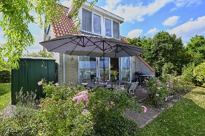 103 Rose Garden