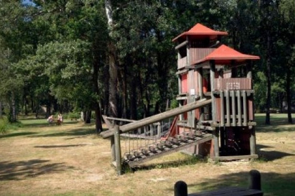 017 Geschakelde bungalows voor 8 personen gelegen op een vakantiepark in Limburg